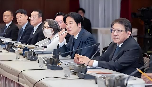 华体会官方入口-一旦武统台湾，这4个台湾人必上“斩首”名单，一个都跑不掉！
